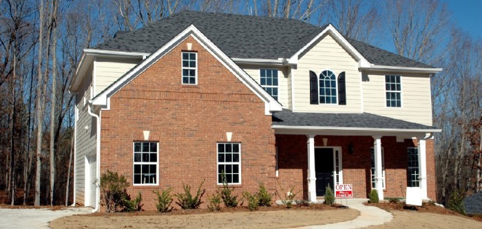 How to Put Siding on Brick House | 4 Easy Steps (2025)