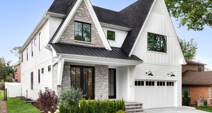 White Siding with Black Trim: Exterior Design Trends
